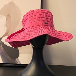 Vintage Scala Pink Hat With a Bow